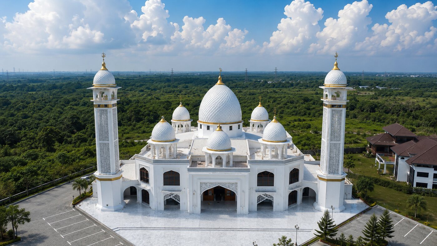 Proyek kubah masjid Sultan Kubah Indonesia